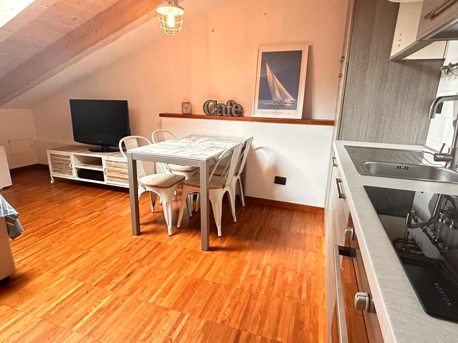 Loft&Sun Apartment La Spezia Luaran gambar